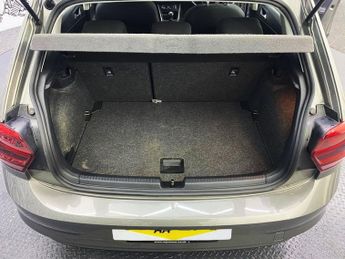 VOLKSWAGEN POLO 1.0 SE Hatchback 5dr Petrol Manual Euro 6 (s/s) (75 ps)