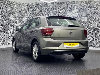 VOLKSWAGEN POLO 1.0 SE Hatchback 5dr Petrol Manual Euro 6 (s/s) (75 ps)