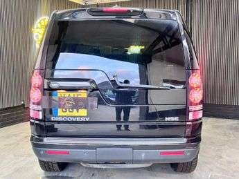 LAND ROVER DISCOVERY 4 3.0 SD V6 HSE SUV 5dr Diesel Auto 4WD Euro 6 (s/s) (256 bhp)