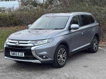 Mitsubishi Outlander 2.2 DI-D GX3 SUV 5dr Diesel Auto 4WD Euro 6 (147 ps)