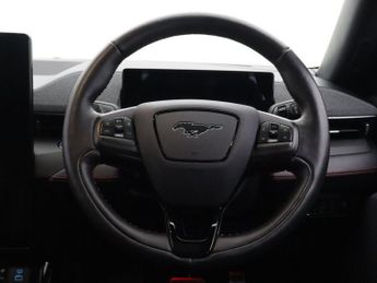 FORD MUSTANG MACH-E Standard Range 70kWh SUV 5dr Electric Automatic AWD (269 ps)