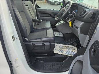 PEUGEOT E-EXPERT E 1000 75kWh Professional LWB Electric panel van, 72,200 miles, 