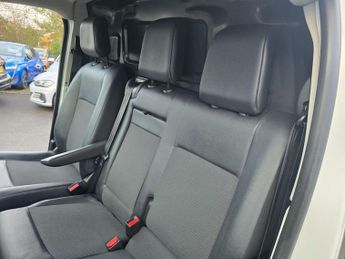 PEUGEOT E-EXPERT E 1000 75kWh Professional LWB Electric panel van, 72,200 miles, 