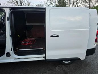 PEUGEOT E-EXPERT E 1000 75kWh Professional LWB Electric panel van, 72,200 miles, 