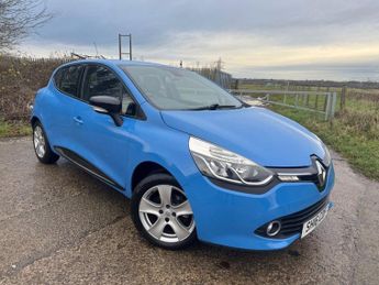 Renault Clio 0.9 TCe Dynamique Nav Hatchback 5dr Petrol Manual Euro 6 (s/s) (