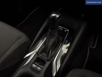 TOYOTA COROLLA 1.8 VVT-h GPF Icon Touring Sports 5dr Petrol Hybrid CVT Euro 6 (