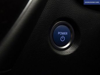 TOYOTA COROLLA 1.8 VVT-h GPF Icon Touring Sports 5dr Petrol Hybrid CVT Euro 6 (