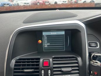 VOLVO XC60 2.0 D4 SE Lux Nav SUV 5dr Diesel Auto Euro 6 (s/s) (190 ps)