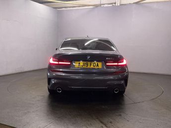 BMW 3 SERIES 2.0 320d M Sport Saloon 4dr Diesel Auto Euro 6 (s/s) (190 ps)