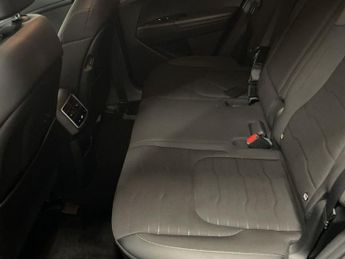 KIA SPORTAGE 1.6 h T-GDi 3 SUV 5dr Petrol Hybrid Auto Euro 6 (s/s) (207 bhp)