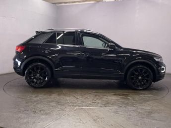 VOLKSWAGEN T-ROC 1.5 TSI EVO Black Edition SUV 5dr Petrol DSG Euro 6 (s/s) (150 p