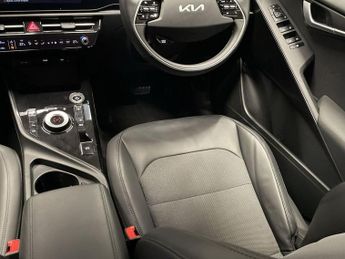 KIA NIRO 64.8kWh 3 SUV 5dr Electric Auto (201 bhp)