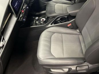 KIA NIRO 64.8kWh 3 SUV 5dr Electric Auto (201 bhp)