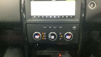 LAND ROVER DISCOVERY 3.0 SD V6 Anniversary Edition SUV 5dr Diesel Auto 4WD Euro 6 (s/