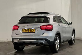 MERCEDES-BENZ GLA CLASS 2.1 GLA200d Sport (Premium Plus) SUV 5dr Diesel 7G-DCT Euro 6 (s