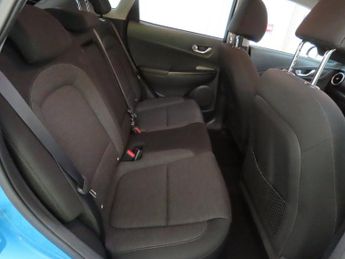 HYUNDAI KONA 64kWh Premium SUV 5dr Electric Auto (10.5kW Charger) (204 ps) Pa