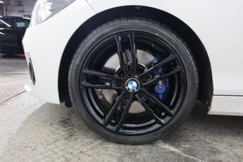 BMW 1 SERIES 1.5 118i GPF M Sport Shadow Edition Auto Euro 6 (s/s) 5dr