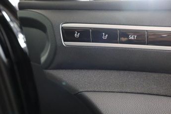 HYUNDAI TUCSON 1.6 h T-GDi 13.8kWh Ultimate Auto 4WD Euro 6 (s/s) 5dr