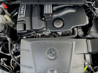 BMW 3 SERIES 2.0 320i SE Saloon 4dr Petrol Auto Euro 4 (150 ps)