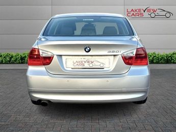BMW 3 SERIES 2.0 320i SE Saloon 4dr Petrol Auto Euro 4 (150 ps)