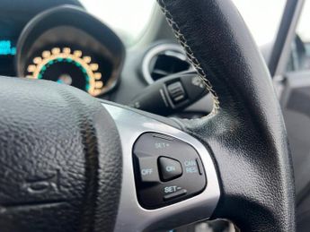 FORD FIESTA 1.6 Titanium Hatchback 5dr Petrol Powershift Euro 6 (105 ps)