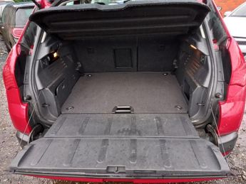 PEUGEOT 3008 1.6 e-HDi Active SUV 5dr Diesel EGC Euro 5 (s/s) (112 ps)