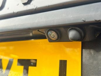 LAND ROVER RANGE ROVER SPORT 3.0 SD V6 HSE Dynamic SUV 5dr Diesel Auto 4WD Euro 6 (s/s) (306 