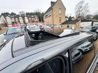 LAND ROVER RANGE ROVER SPORT 3.0 SD V6 HSE Dynamic SUV 5dr Diesel Auto 4WD Euro 6 (s/s) (306 