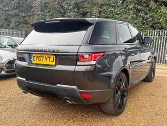 LAND ROVER RANGE ROVER SPORT 3.0 SD V6 HSE Dynamic SUV 5dr Diesel Auto 4WD Euro 6 (s/s) (306 