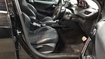 PEUGEOT 2008 1.2 PureTech GT Line SUV 5dr Petrol EAT Euro 6 (s/s) (130 ps)