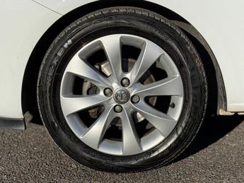 VAUXHALL CORSA 1.4i ecoFLEX Energy Hatchback 5dr Petrol Easytronic Euro 6 (s/s)
