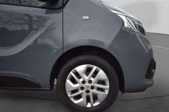 RENAULT TRAFIC 2.0 dCi ENERGY 28 Sport Panel Van 5dr Diesel Manual SWB Standard