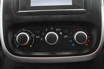 RENAULT TRAFIC 2.0 dCi ENERGY 28 Sport Panel Van 5dr Diesel Manual SWB Standard