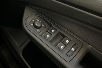 VOLKSWAGEN GOLF 2.0 TDI GTD Hatchback 5dr Diesel DSG Euro 6 (s/s) (200 ps) Front