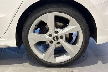 AUDI A3 1.5 TFSI 35 S line Sportback 5dr Petrol S Tronic Euro 6 (s/s) (1