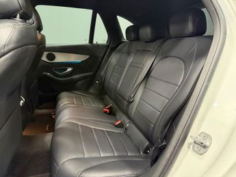 MERCEDES-BENZ GLC 2.1 GLC220d AMG Line (Premium) SUV 5dr Diesel G-Tronic 4MATIC Eu