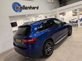 MERCEDES-BENZ GLC 2.0 GLC250 AMG Line (Premium) SUV 5dr Petrol G-Tronic+ 4MATIC Eu