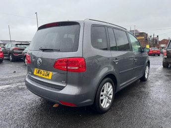 VOLKSWAGEN TOURAN 1.6 TDI BlueMotion Tech SE MPV 5dr Diesel DSG Euro 5 (s/s) (105 