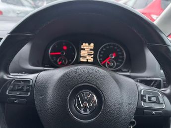 VOLKSWAGEN TOURAN 1.6 TDI BlueMotion Tech SE MPV 5dr Diesel DSG Euro 5 (s/s) (105 