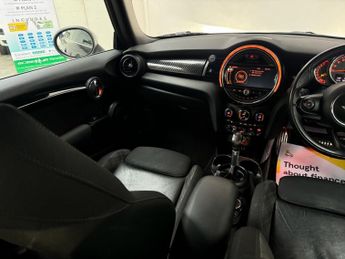 MINI HATCH 2.0 Cooper S Hatchback 3dr Petrol Auto Euro 6 (s/s) (192 ps)