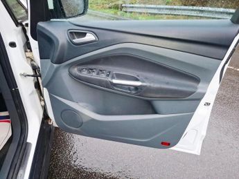 FORD C-MAX 2.0 TDCi Titanium MPV 5dr Diesel Powershift Euro 5 (140 ps)