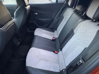 PEUGEOT E-2008 50kWh GT SUV 5dr Electric Auto 