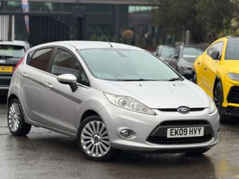 Ford Fiesta 1.6 Titanium Hatchback 5dr Petrol Manual (139 g/km, 118 bhp)