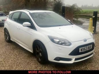 Ford Focus 2.0T EcoBoost ST-3 Hatchback 5dr Petrol Manual Euro 5 (s/s) (250