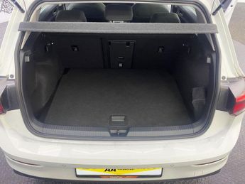 VOLKSWAGEN GOLF 1.5 TSI Life Hatchback 5dr Petrol Manual Euro 6 (s/s) (150 ps)