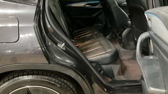 BMW IX3 80kWh Premier Edition SUV 5dr Electric Auto (286 ps)