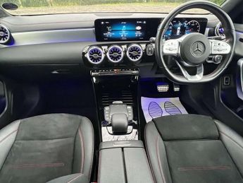MERCEDES-BENZ CLA 1.3 CLA 200 AMG Line Executive A 4dr