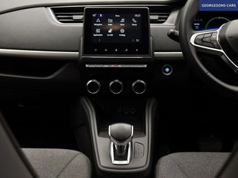 RENAULT ZOE R135 EV50 52kWh Iconic Hatchback 5dr Electric Auto (Rapid Charge