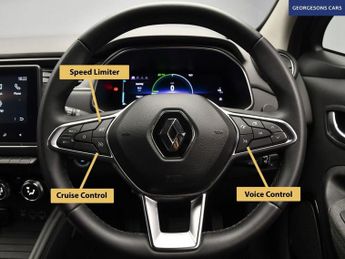 RENAULT ZOE R135 EV50 52kWh Iconic Hatchback 5dr Electric Auto (Rapid Charge