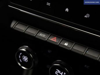 RENAULT ZOE R135 EV50 52kWh Iconic Hatchback 5dr Electric Auto (Rapid Charge